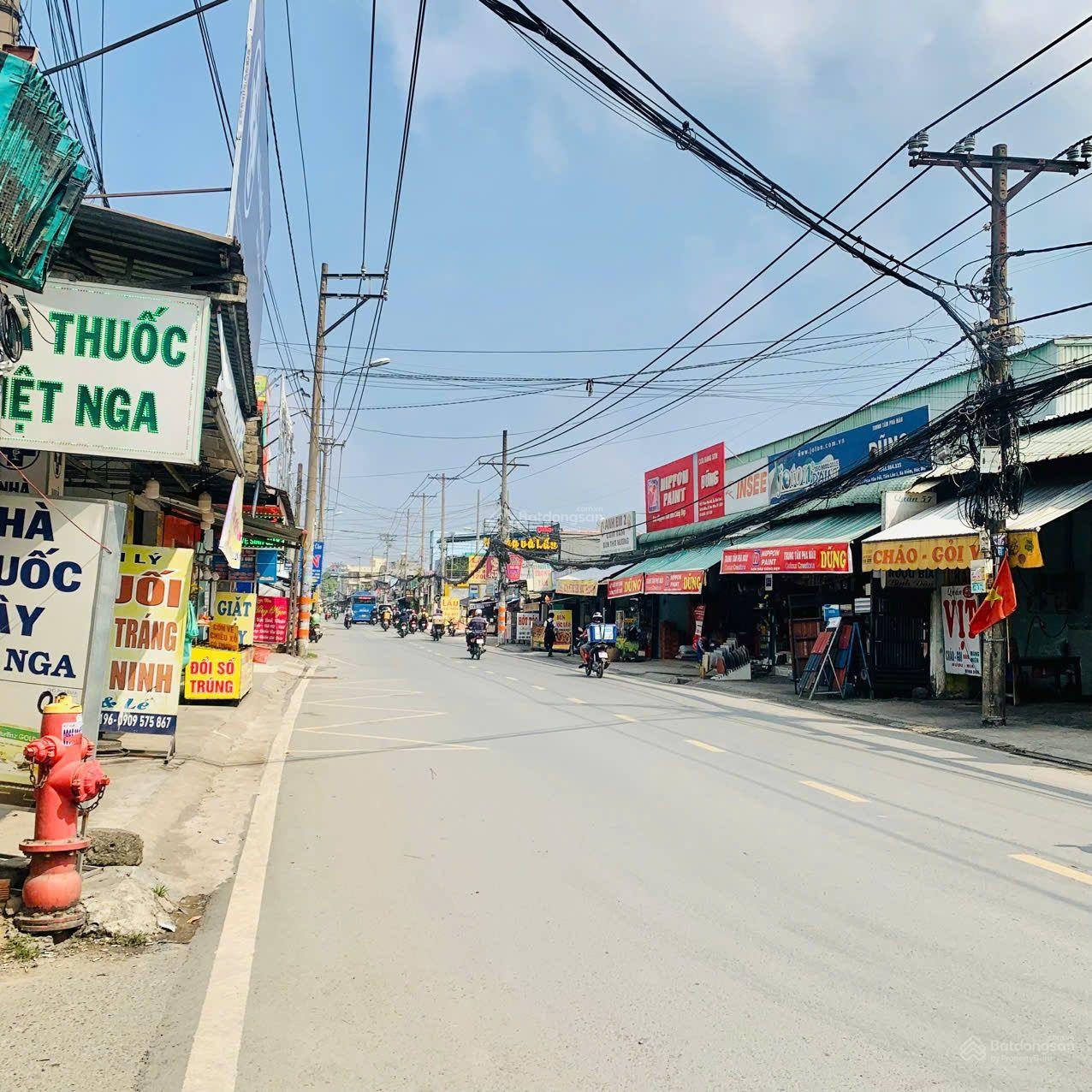 Bán lô đất Mặt tiền đường Phan Văn Đối Hóc Môn