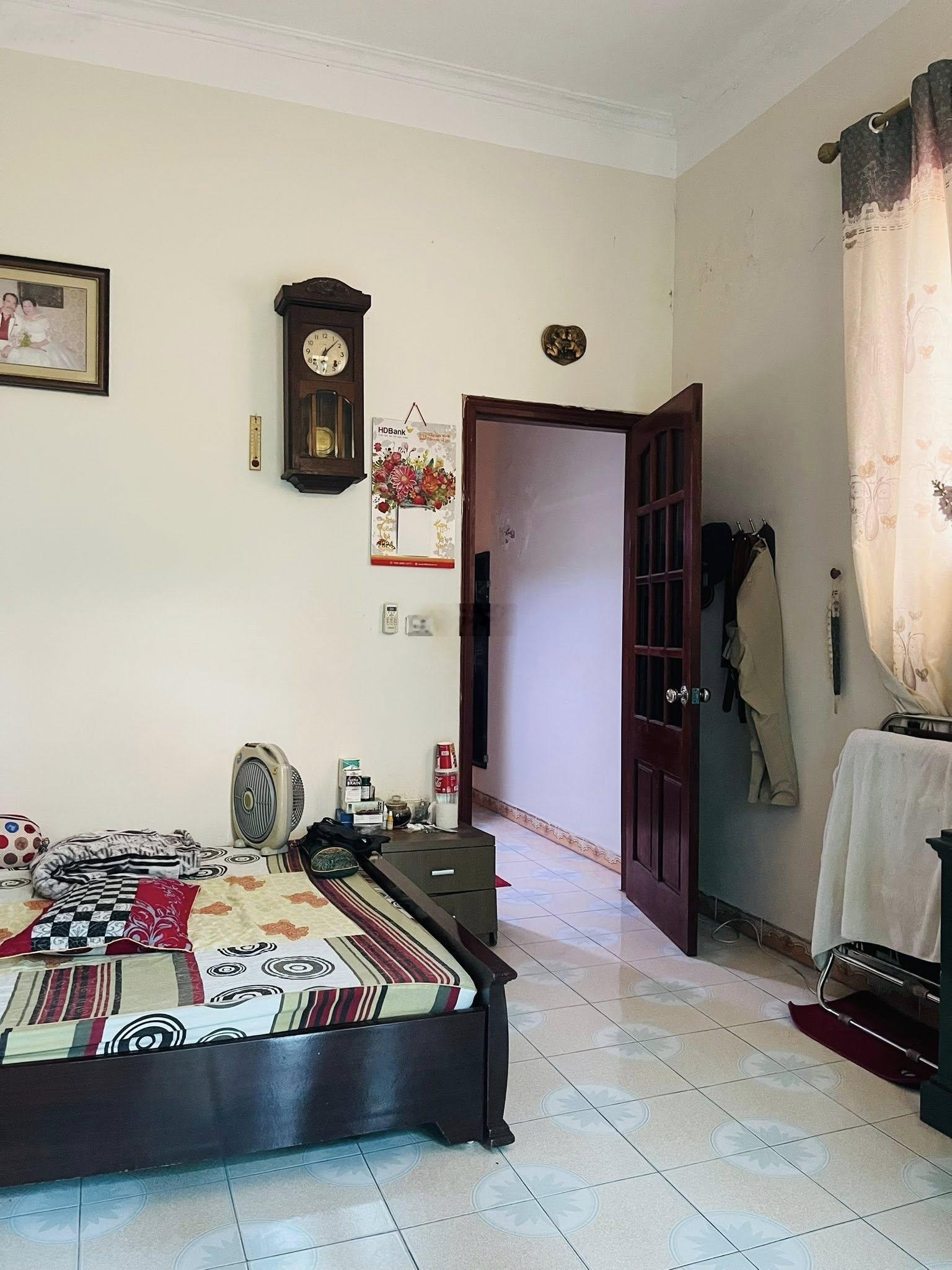 Mặt ngõ ba gác phi, DT 66m2, MT 4,1m, 20m ra ô tô, thông vòng quanh KD tấp nập, 12,3 tỷ (CTL)