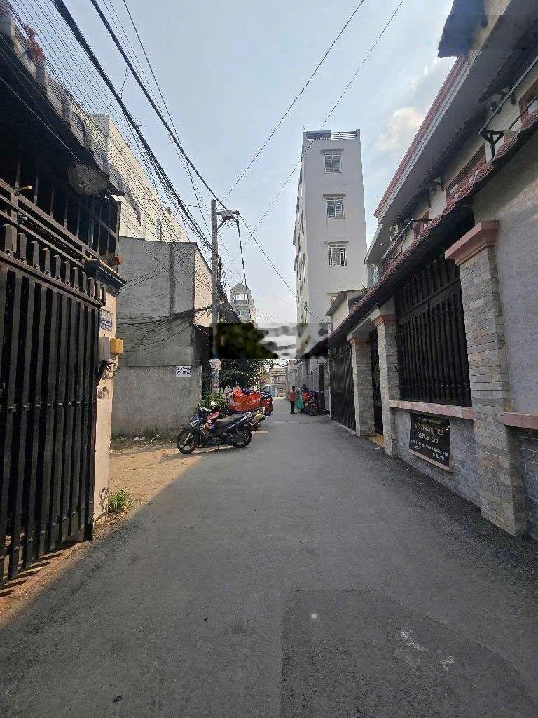 Cực hiếm ! chỉ 48tr/m2 lô đất (170m2) hxh 6m - cách mặt tiền nguyễn duy trinh (50m) - p.phú hữu q9