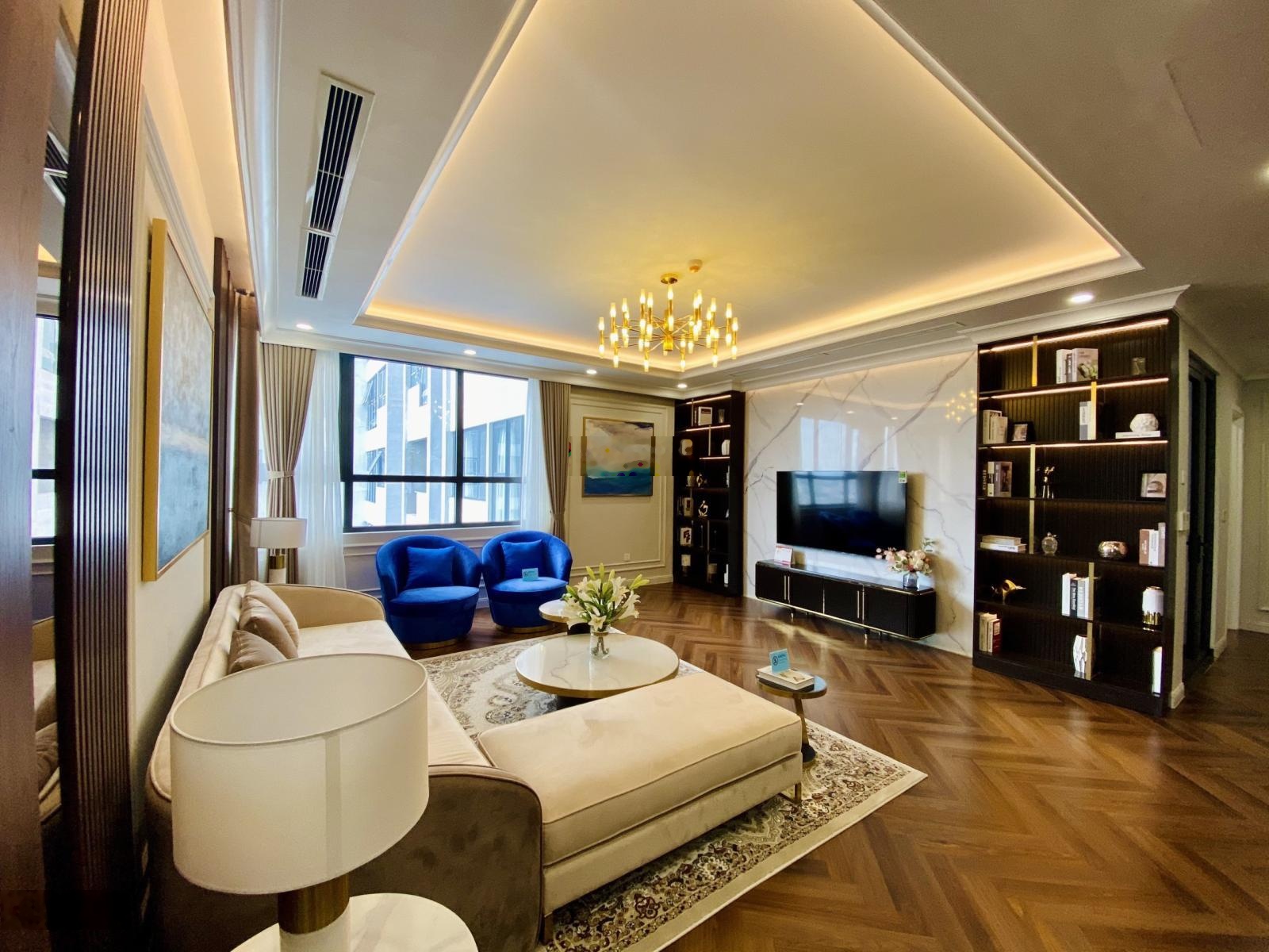 Căn góc 3 phòng ngủ 110m2 hot nhất giá rẻ cần bán gấp tại Sun Square, chính chủ sổ đỏ sang tên luôn