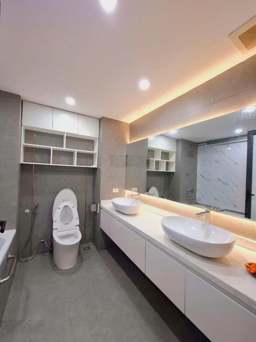 Bán nhà mặt phố láng hạ đống đa 6 tầng thang máy kinh doanh đỉnh giá chỉ 19.9 tỷ