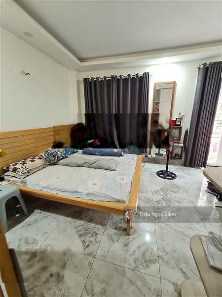 Nhà hxh sát mặt tiền gần chợ bà chiểu 50m2 ngang hiếm 5.6m giá chỉ 8 tỷ