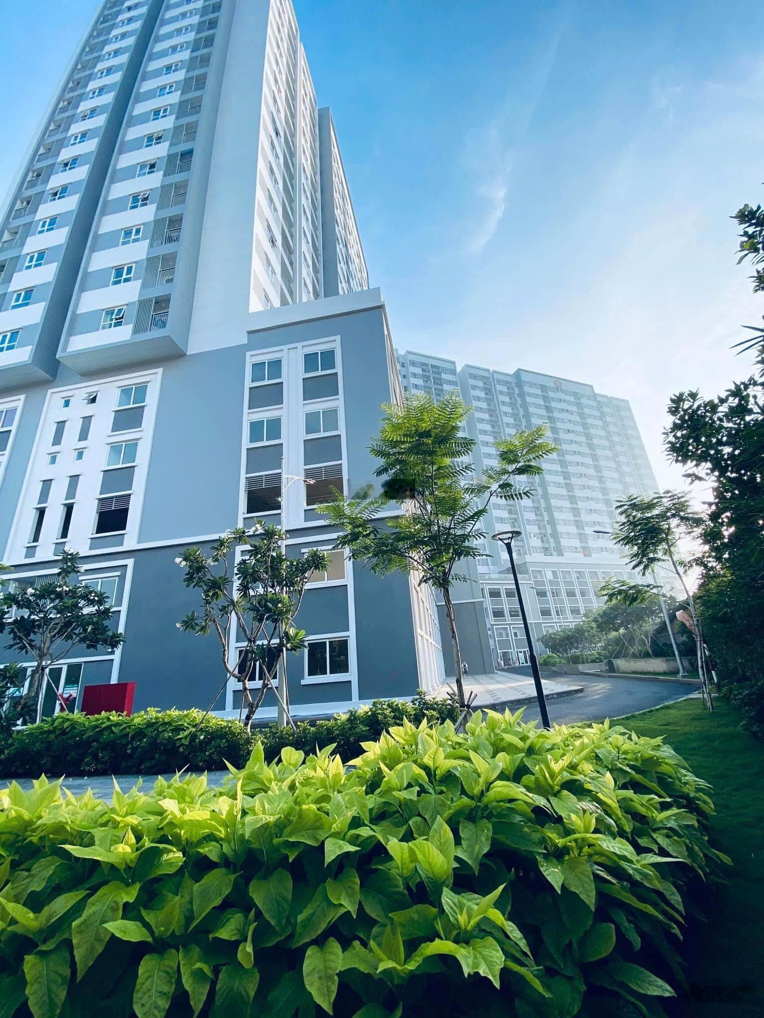 Em bán căn hộ 53m2/ 2,200ty/ thiết kế 1 phòng ngủ, có ban công, vừa ở làm việc thoáng mát