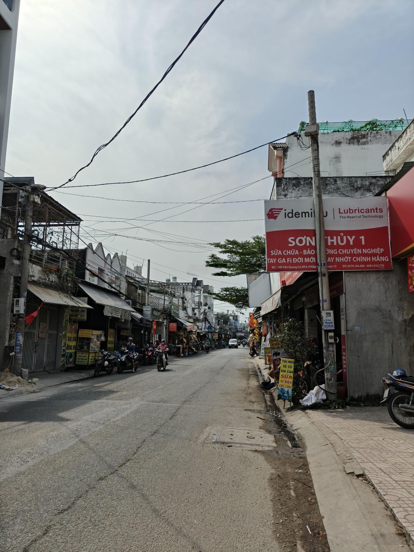 Nhà 4MX20M Mặt Tiền Trần Quang Cơ, Quận 12. 1 Trệt 1 Lửng 3 Lầu. Có Thang Máy. Giá bán: 10.980 Tỷ