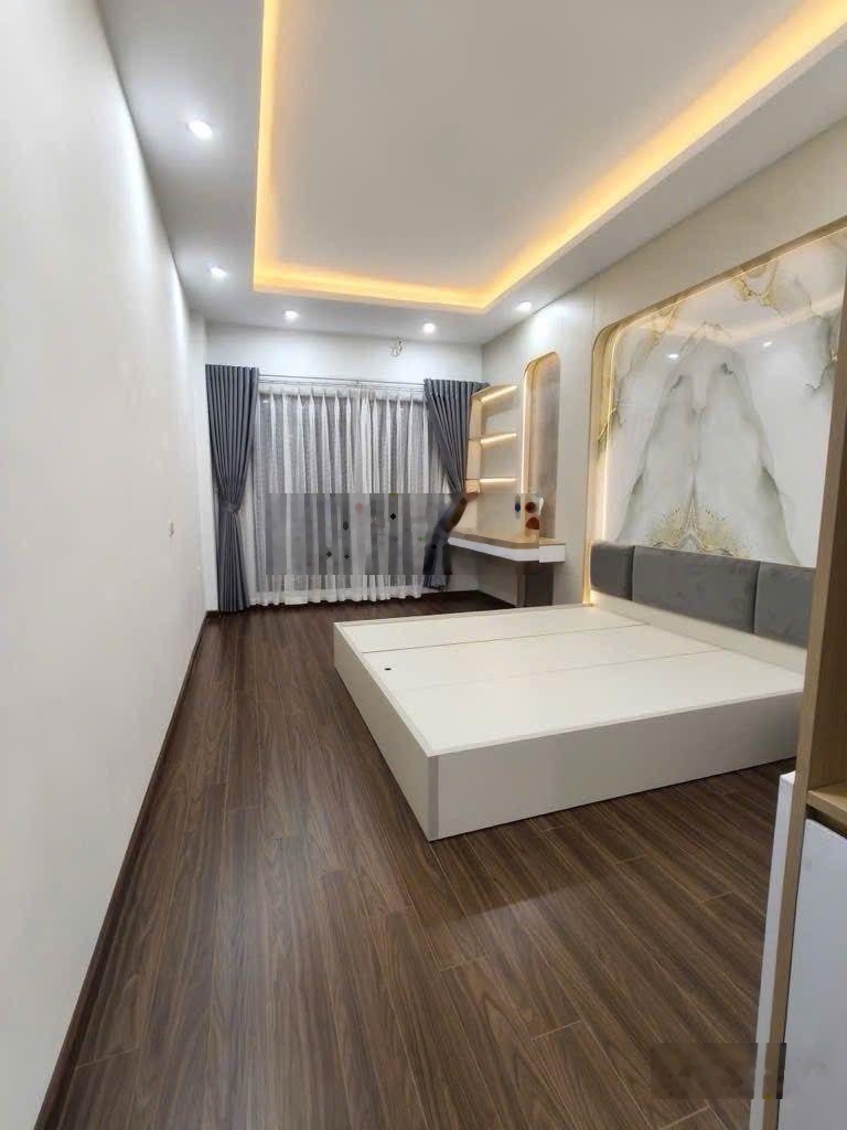 NHÀ MỸ ĐÌNH Ô TÔ ĐỖ CỬA 50m ra đường thiên hiền bến xe mỹ đình 500m