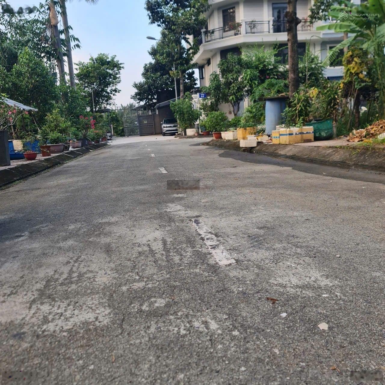 Bán lô đất gần Park Riverside đường Bưng Ông Thoàn, gần Liên Phường chỉ 6,1 tỷ /100.6m2