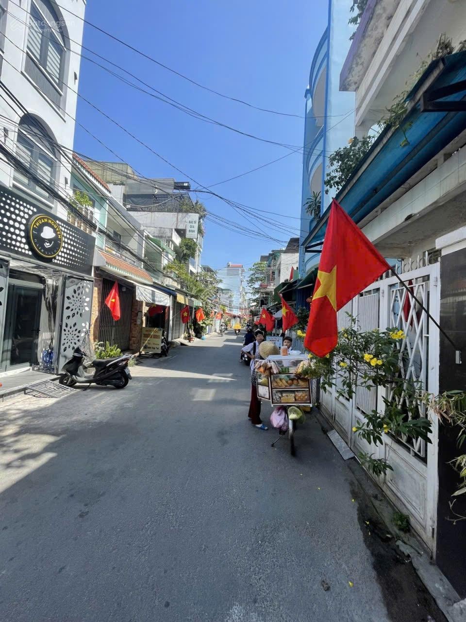 Chính chủ cần bán gấp nhà riêng giá rẻ 2 tầng-54m2 Tân Bình Hồ Chí Minh chỉ