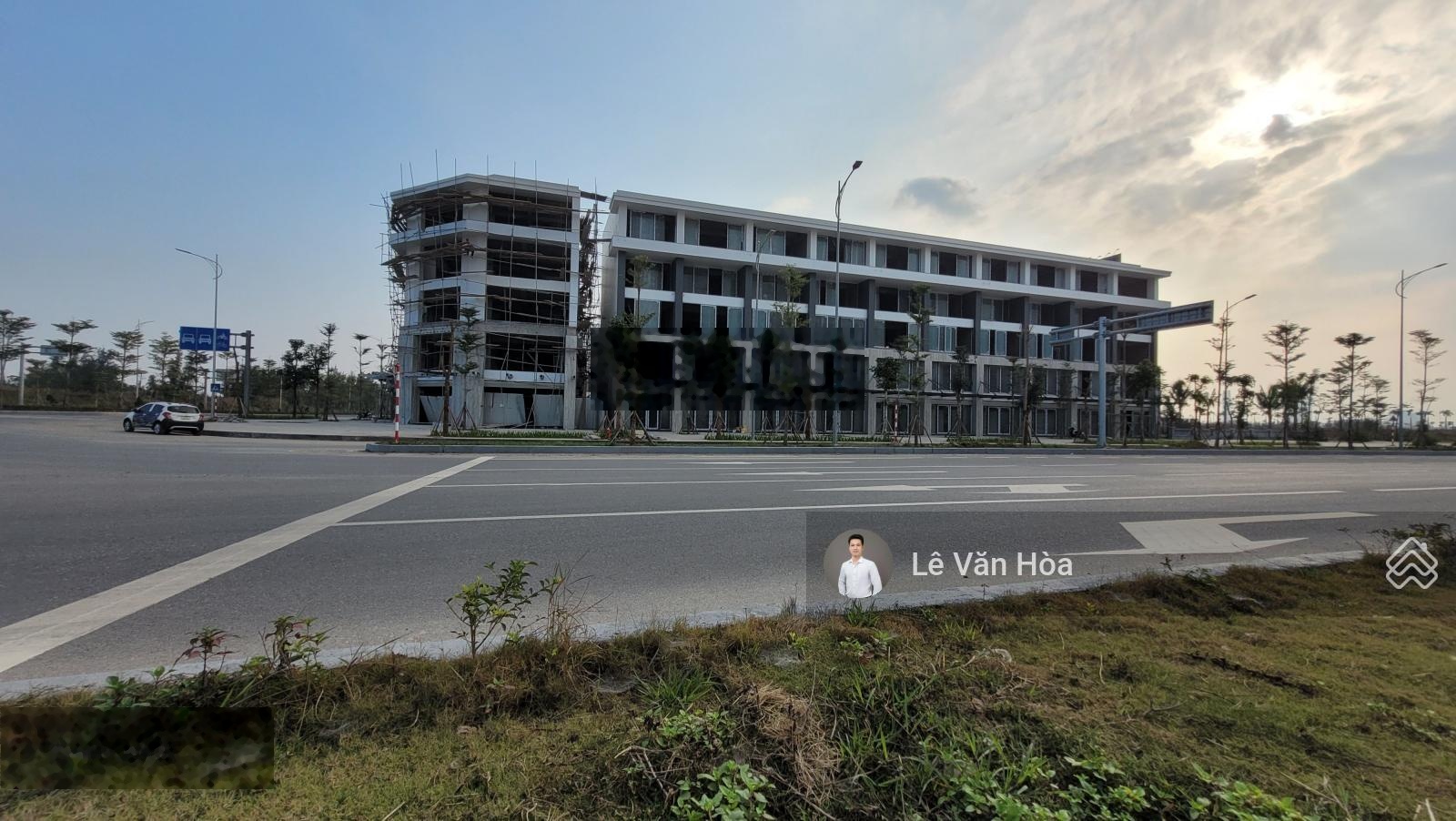 Bán shophouse 5 tầng 96m2, đường 90m, giá 18 tỷ - gần trung tâm hành chính hải phòng. 0969149368