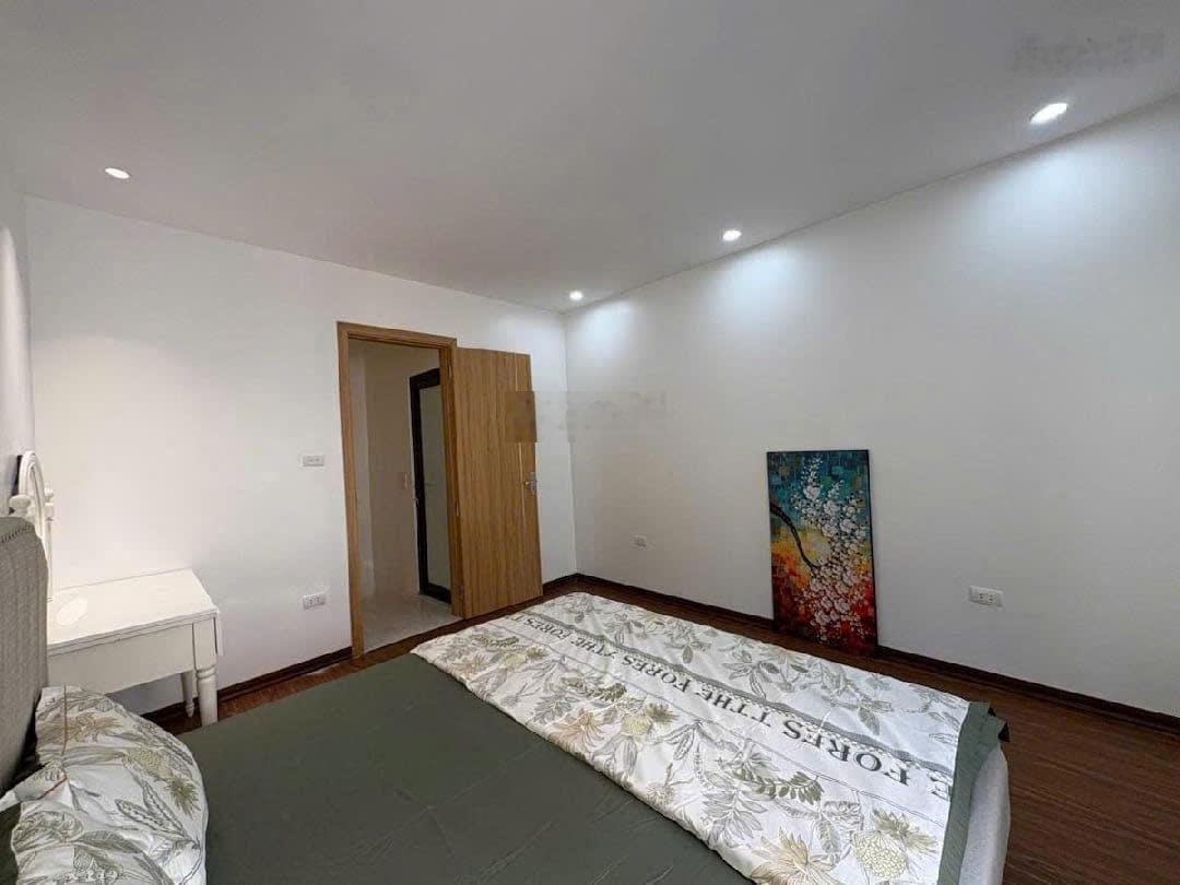 Bán nhà Tân Mai, Hoàng Mai, ~25m², gần ô tô 20m, ở ngay, giá 6.5 tỷ