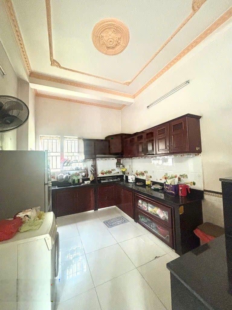 Biệt thự sân vườn ngay phạm văn đồng linh tây thủ đức- giá tốt nhất thủ đức 200m ( 9x22)