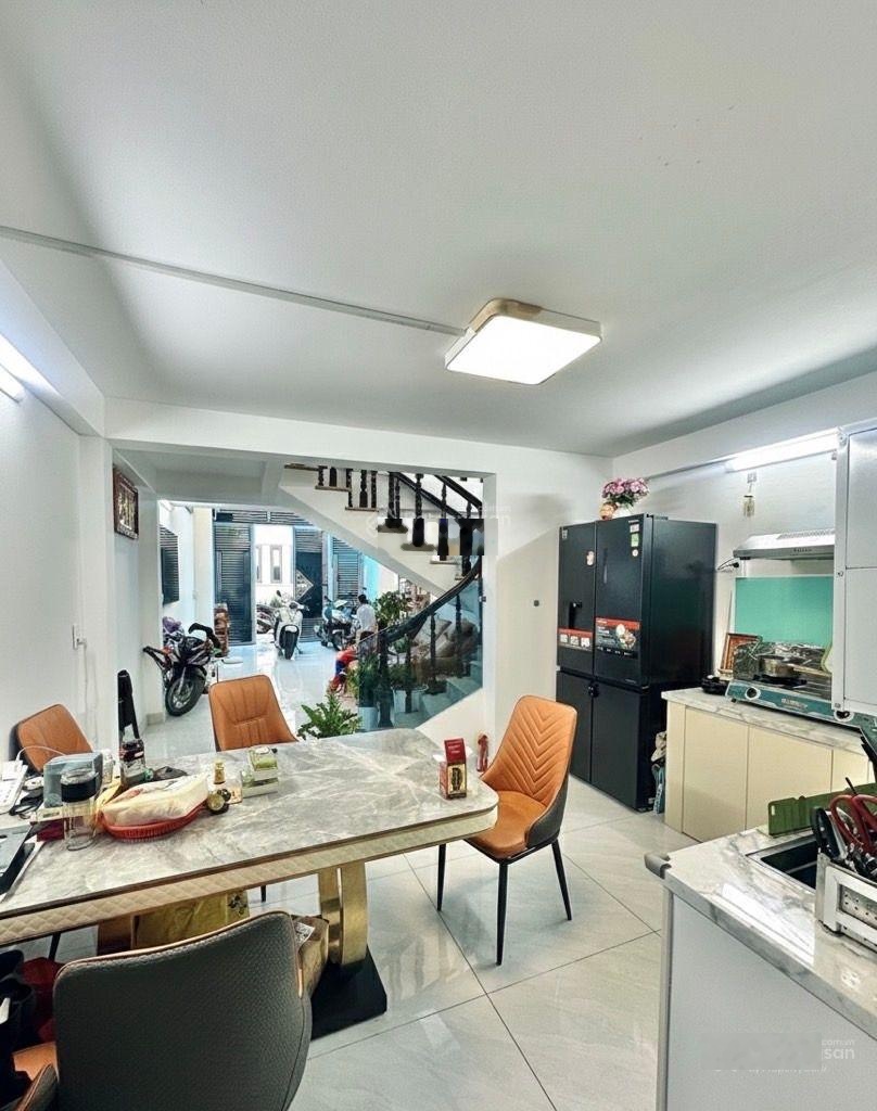 Khu vip lê văn quới 1/ đường oto thông giáp tân phú quận 6 chỉ hơn 5tỷ