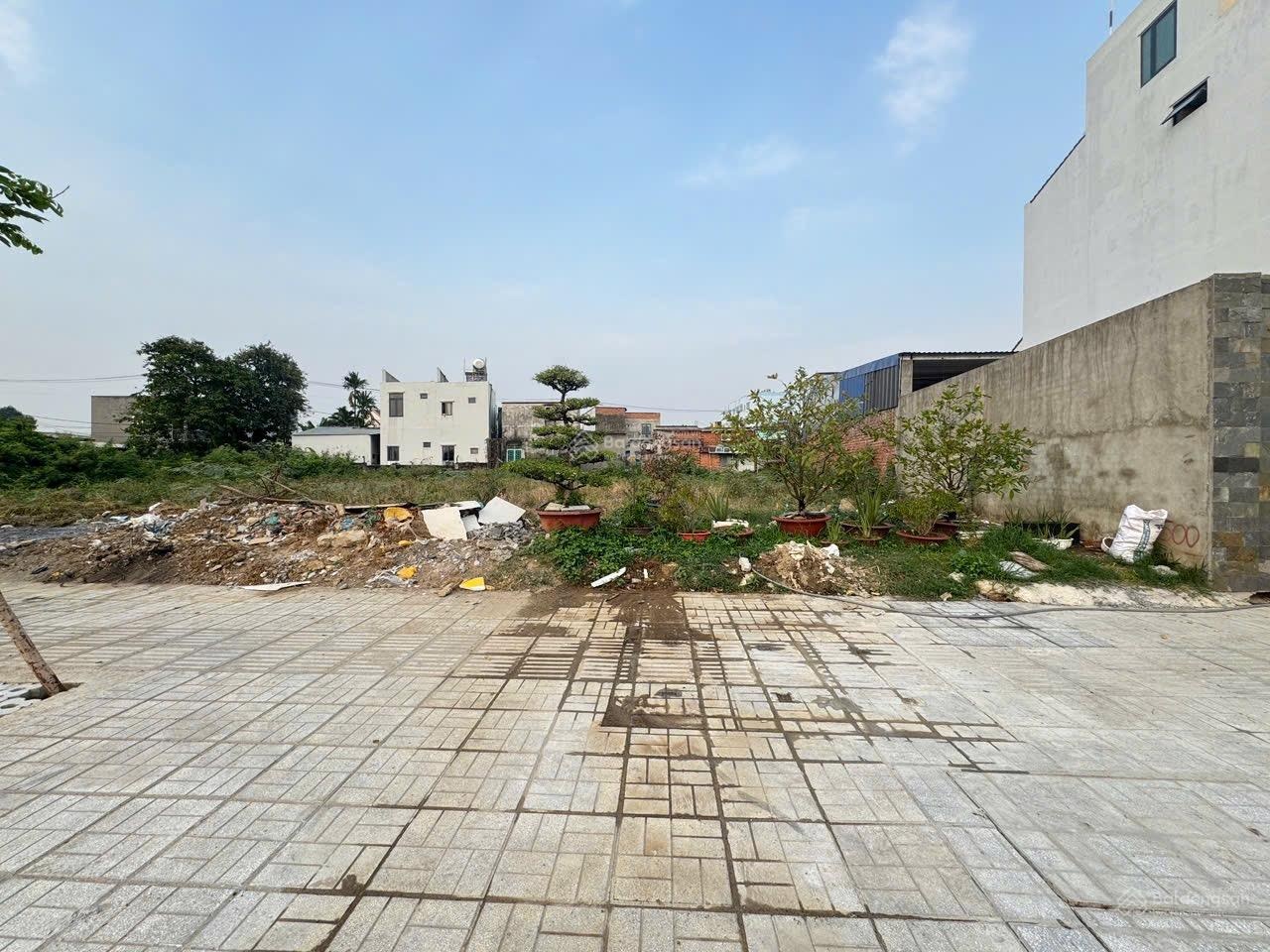 Bán đất mặt tiền view sông đồng nai, mặt tiền đường 34m. dt: 825m2 (ngang 27m). giá chỉ 39,999 tỷ