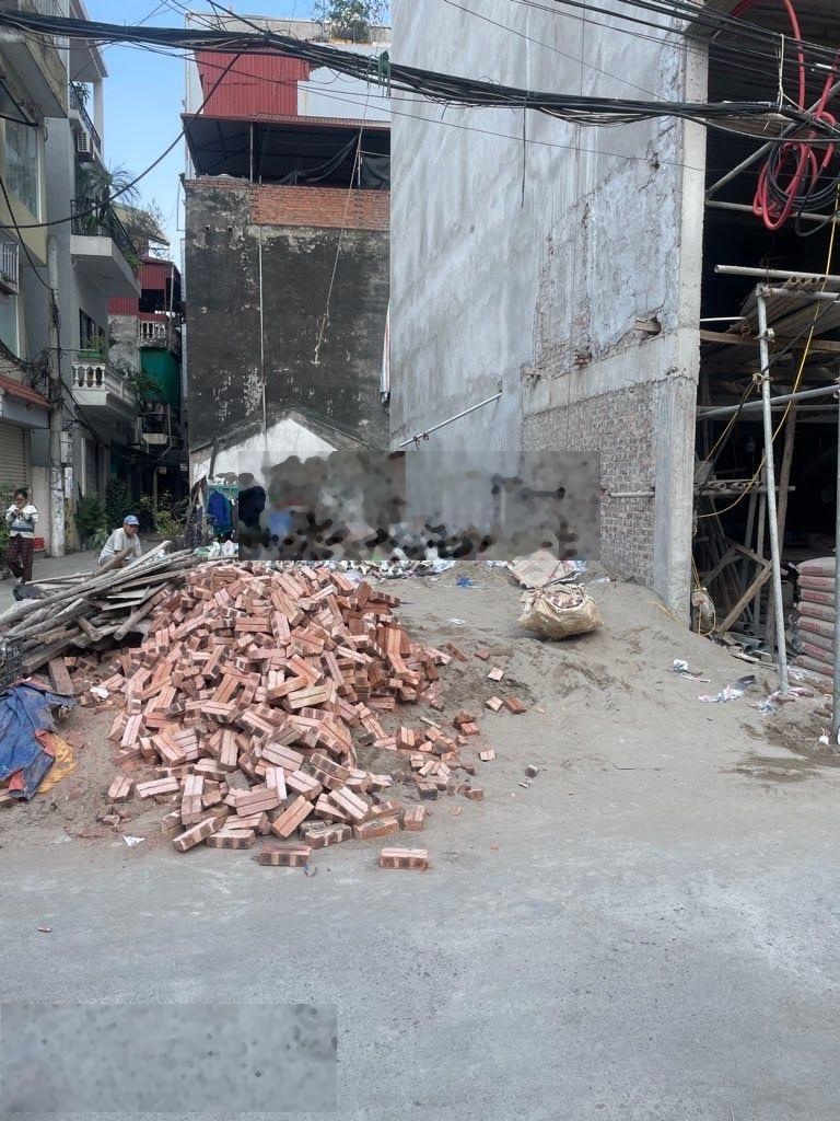 Vĩnh tuy -lô góc -tt hai trưng -oto tránh -diện tích 99m -giá 27 tỷ