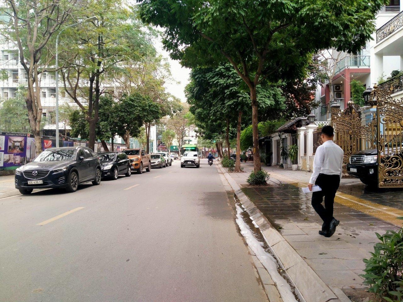 Bán liền kề 96 Nguyễn Huy Tưởng - 70m2 x 6T thang máy - Kinh Doanh sầm uất - Sổ nét - Giá 30.5 tỷ