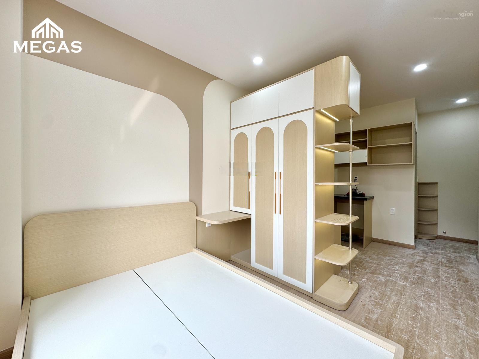 Studio ban công full nội thất gần ngay sân bay tân sơn nhất