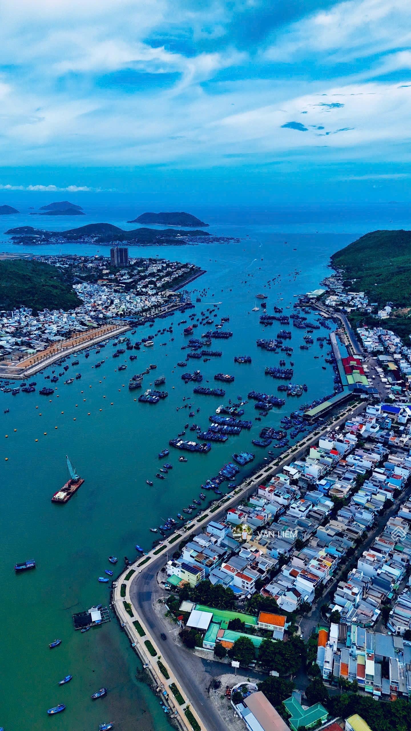 BÁN ĐẤT HÒN RỚ 1 NAM NHA TRANG. Dt 104m2 - Đường 10m - Giá rẻ 3.1 tỷ