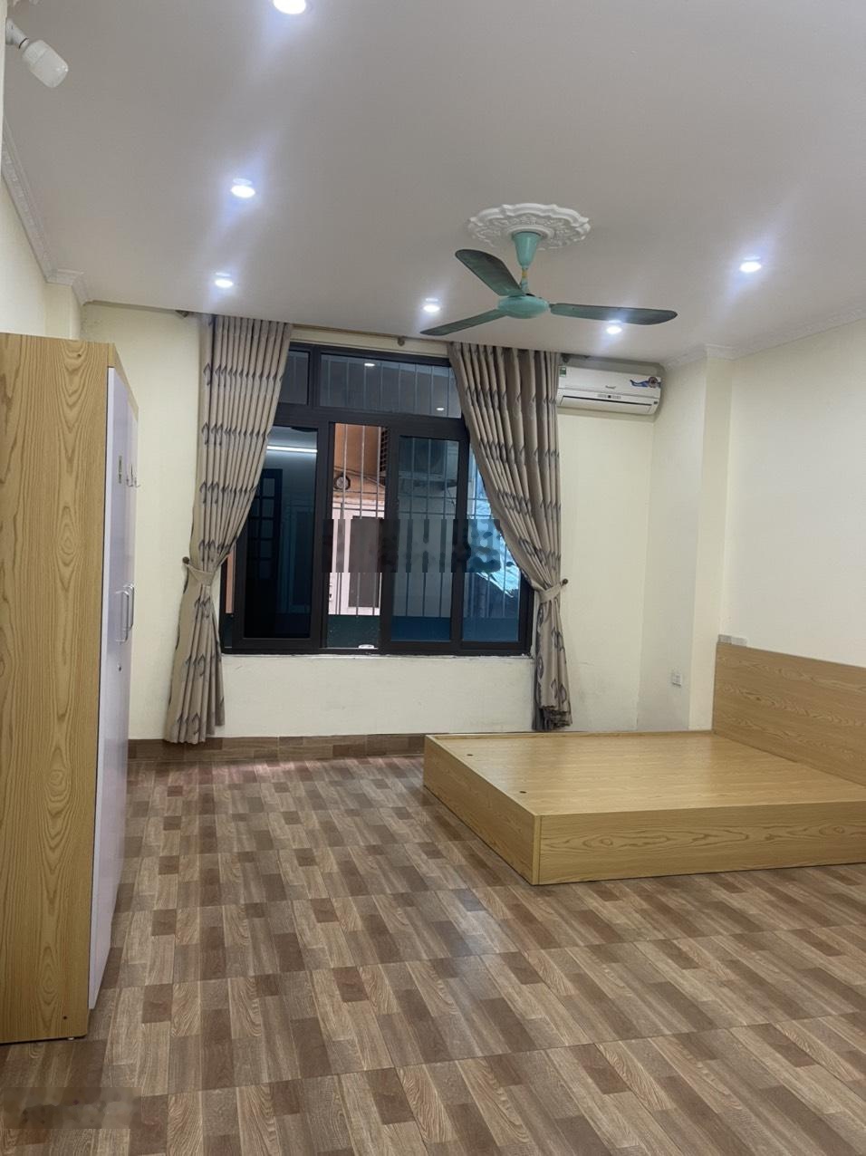 Siêu Rẻ - Cần Bán tòa CCMN 58 m2 tại mặt ngõ 143 Đê Trần Khát Chân, Vĩnh Tuy, HN