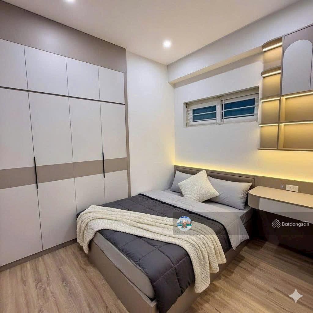 Bán căn hộ tầng 12 5 toà mới KĐT Thanh Hà 68.5m, full đồ đồng bộ, hỗ trợ vay ngân hàng. Giá 3,x tỷ