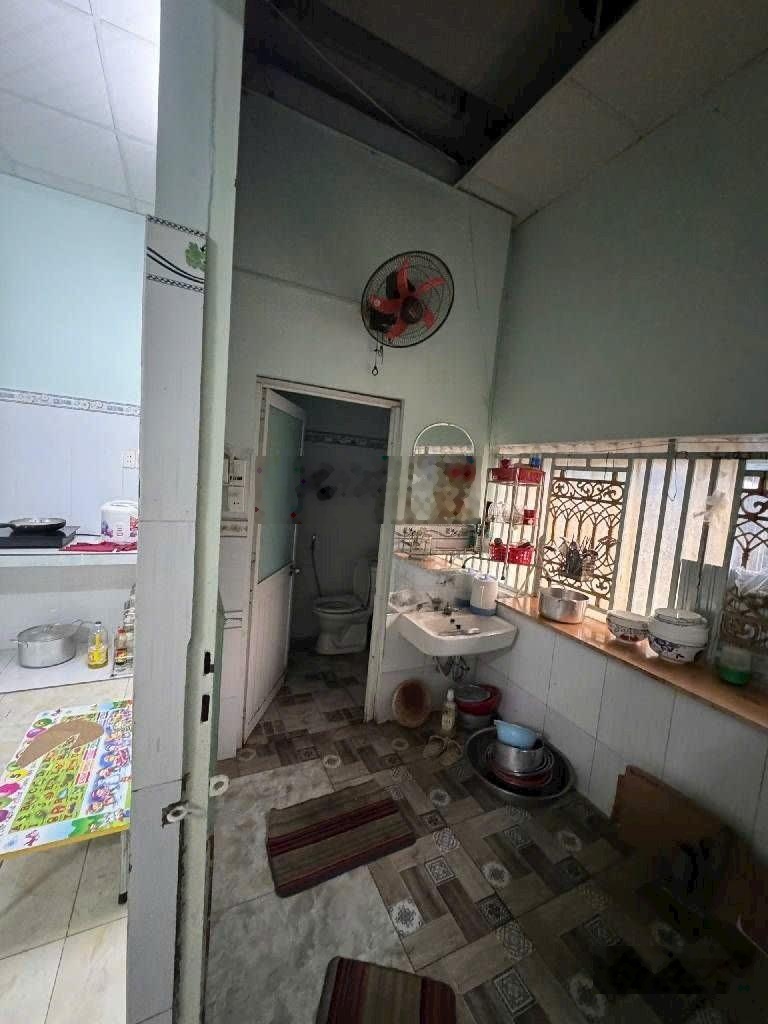 Mặt tiền hẻm xe tải xe hơi quay đầu khu hiện hữu hem thông năm long tấn trường gần nguyễn thị thập