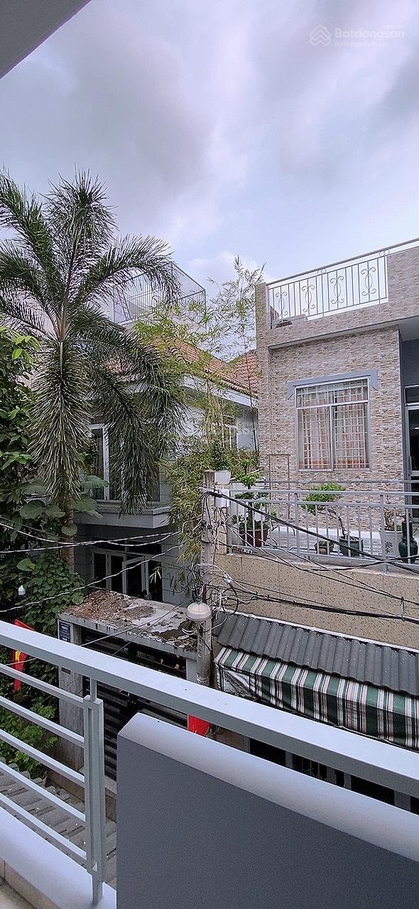 BÌNH HƯNG HOÀ A - BÌNH TÂN NHÀ BÁN Hẻm 246//. Đường Lê Văn Quới Dt 4m x 8m 1 lâu