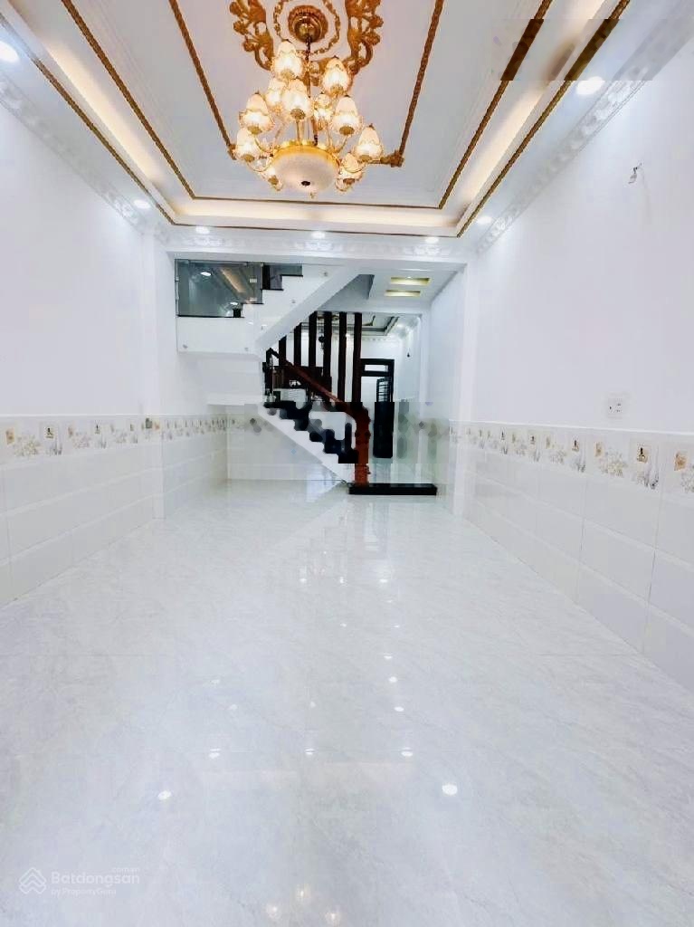 Bán nhà đường lê hồng phong - lý thái tổ quận 10 - hxh - dt 3,6x11 nhà 3 tầng btct - giá 7,5 tỷ.