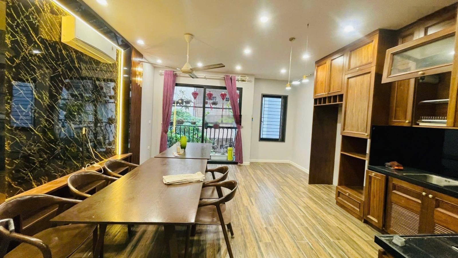 Bán gấp nhà Pháo Đài Láng, Đống Đa, Hà Nội