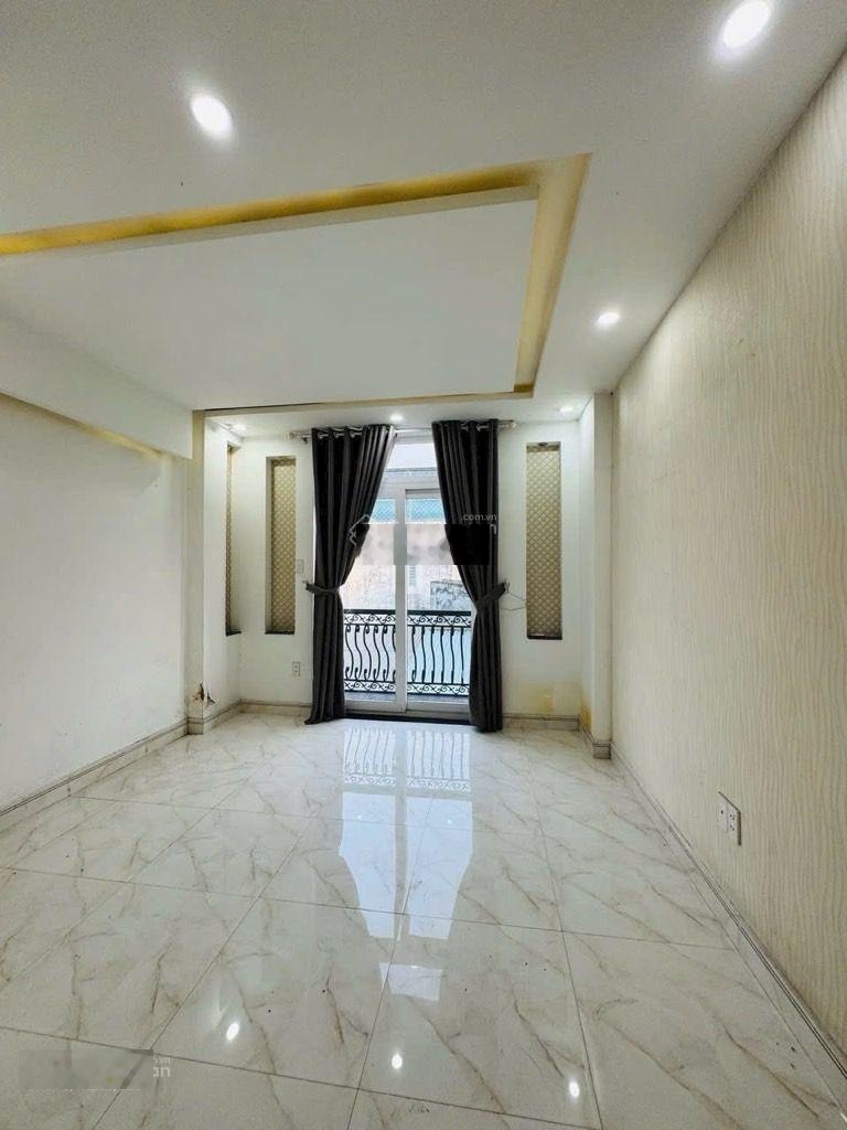 Phạm Văn Bạch, Q Tân Bình, 5 tầng, HXH, 45m2, nhỉnh 5 tỷ