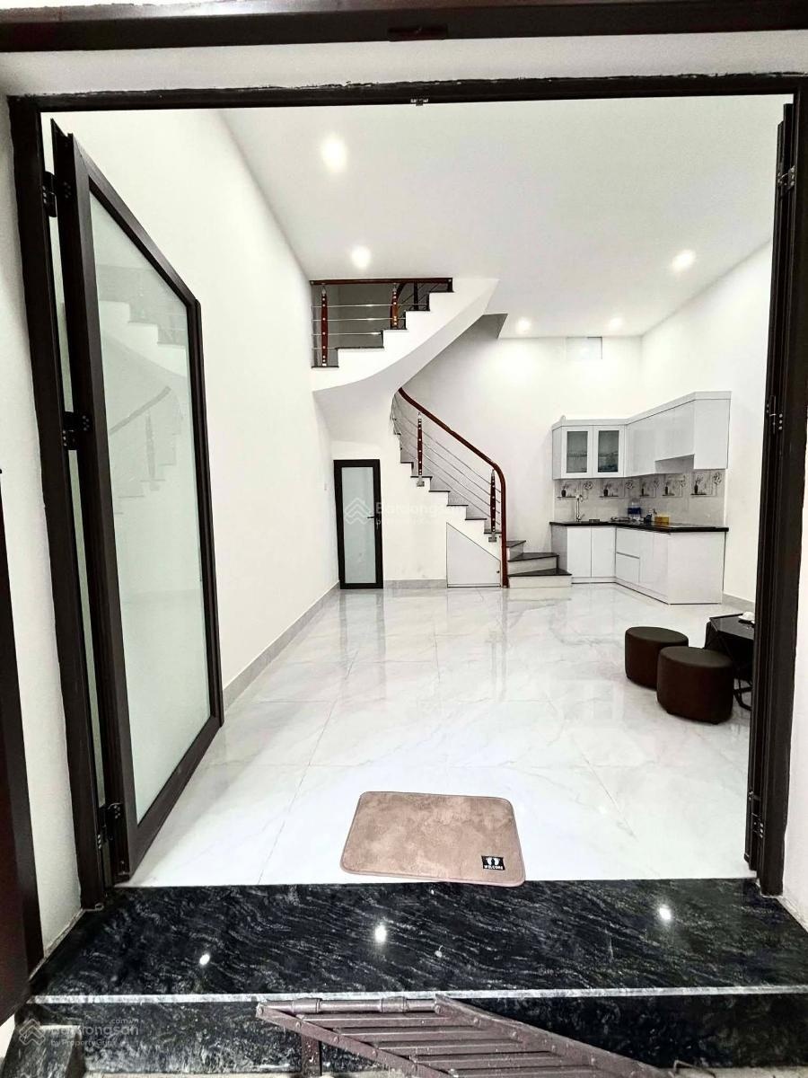 Nhà đẹp Văn Chương, diện tích 27m2, mặt tiền 4,6m, 3 ngủ đủ công năng, giá bán 7,65 tỷ