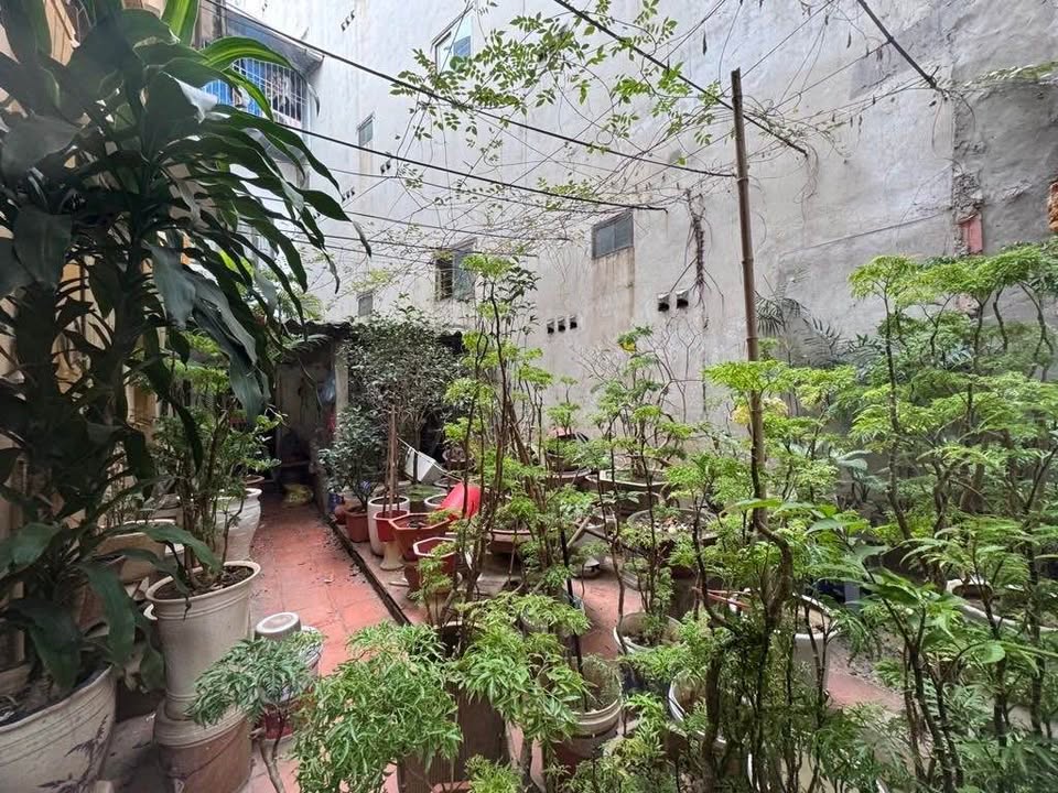 Bán đất đẹp Minh Khai, Hoàng Mai, ngõ nông thông, 2 mặt tiền, phù hợp xây chung cư mini, giá 9.6 tỷ