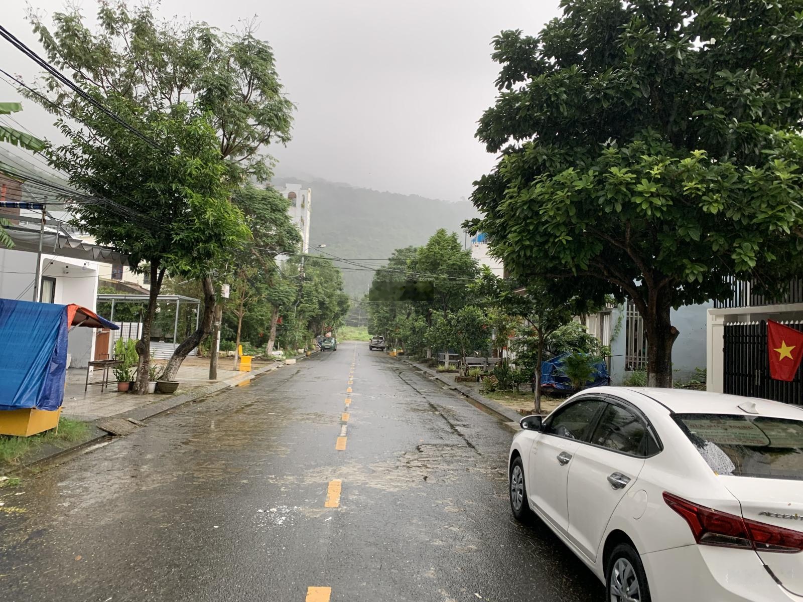 Tôi Chính Chủ Cần bán lô đất mặt tiền đường 7m5 Hà Tông Huân - DT 90m2 vị trí đẹp