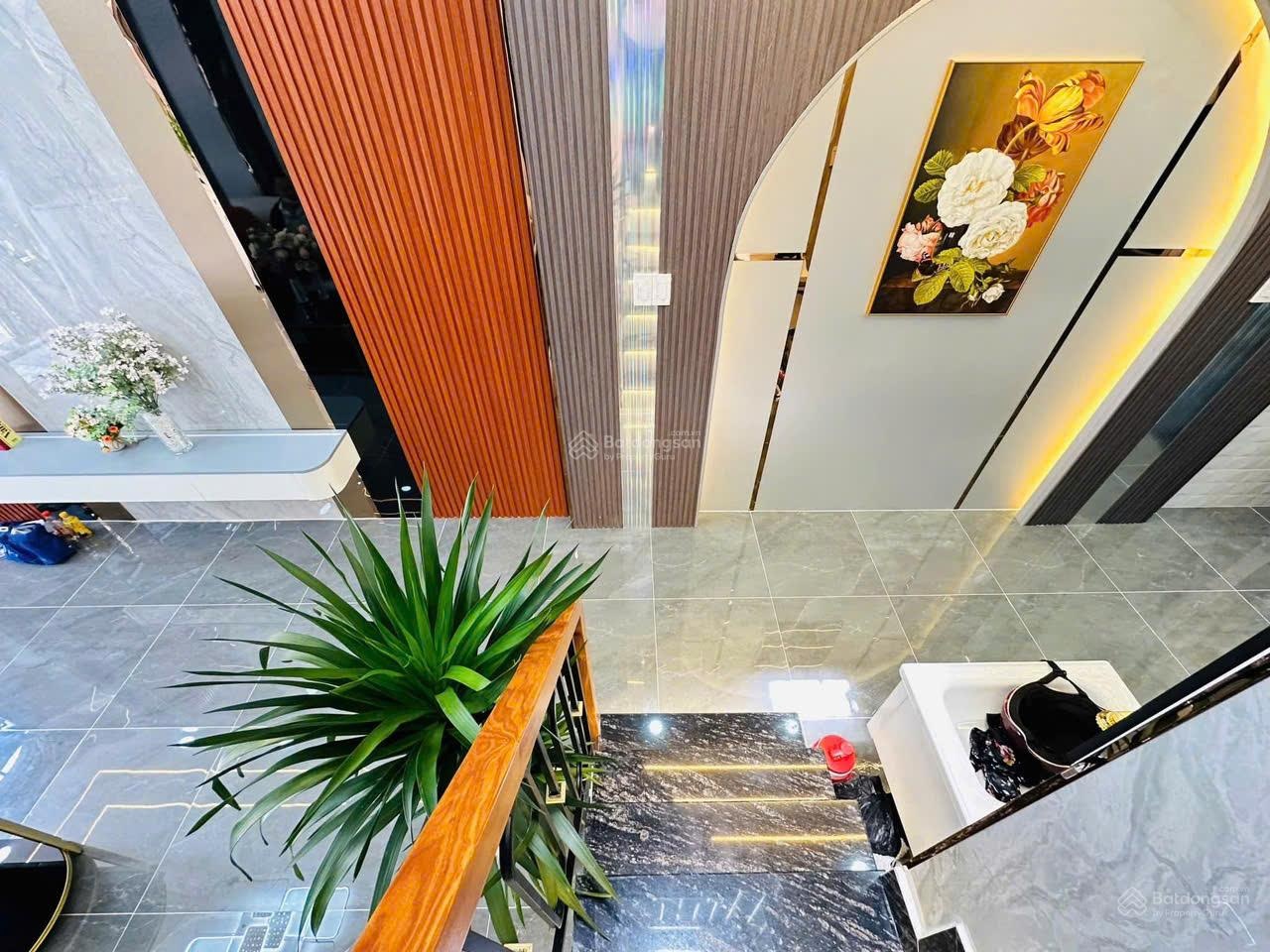 Nhà HXH Nguyễn Văn Luông 48m2, 2 tầng BTCT, 3 PN 2 WC, có lửng, nhà mới xây, thông ra Võ Văn Kiệt