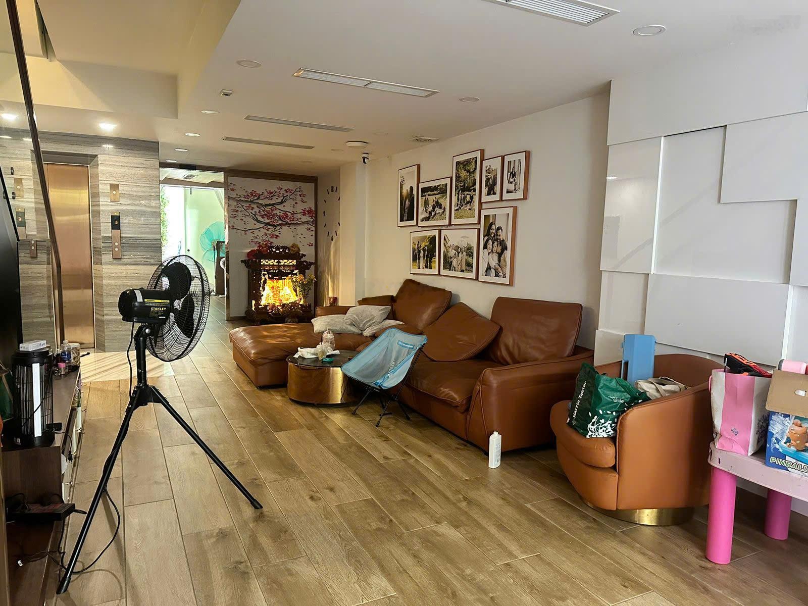 Bán Tòa Nhà Mặt Tiền Nguyễn Đình Khơi, Tân Bình - DT: 5.5 x 25m - Hầm + 6 tầng - 30 tỷ