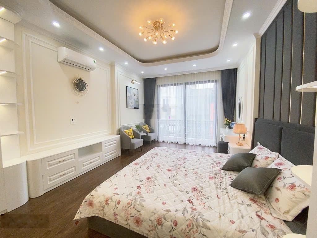 Bán nhà Tây Mỗ, 45m2, 6 tầng thang máy xịn, giá 8.3 tỷ, nhà mới ở ngay, ô tô 7 chổ đỗ cửa, vào nhà