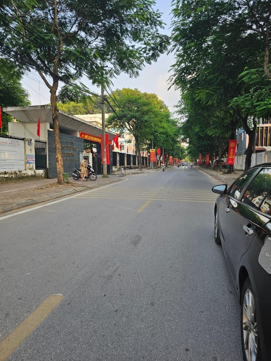 Chỉ 27 tỷ! Phú Thượng - Tây Hồ - mặt phố - kinh doanh - giá đầu tư - DT 180m2 - MT 10m