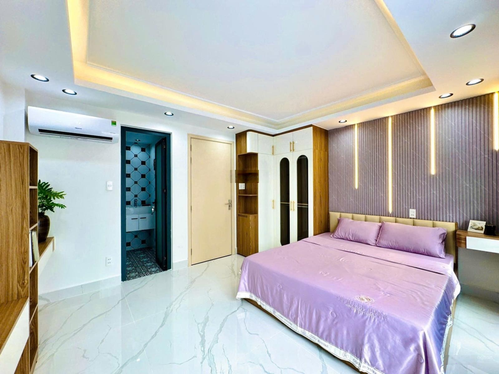 Xuất cảnh bán nhà hẻm rộng 6m Hồng Bàng, 4 x 16, 4 tầng BTCT 5PN 6WC, gần Thuận Kiều Plaza, giáp Q5