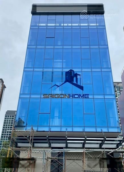 Siêu phẩm! Tòa nhà văn phòng đường số 43 Q4, DT đẹp 5,2x22m sẵn hầm 5 tầng giá chỉ 23,5 tỷ