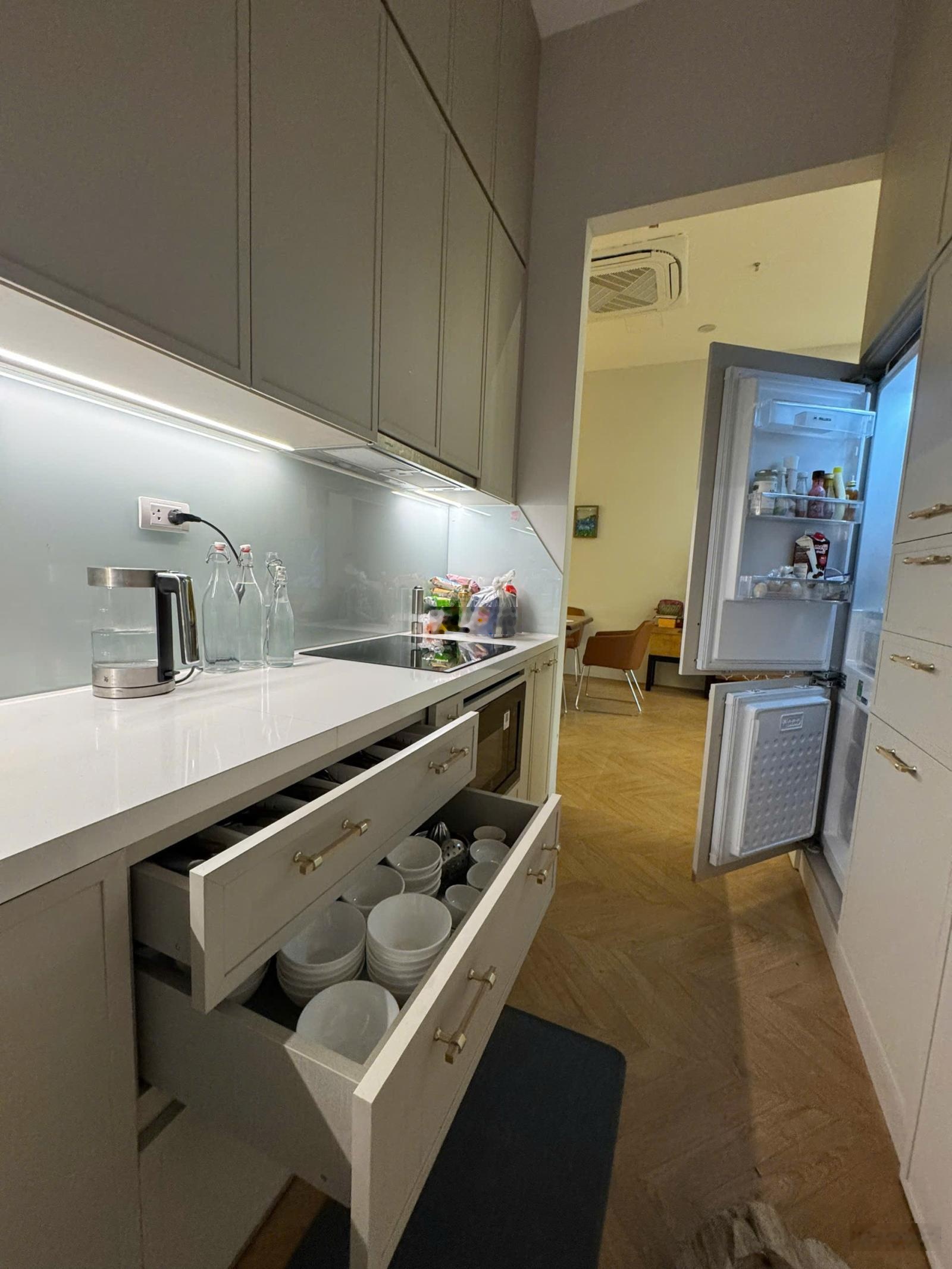 Bán shophouse 330m2 chung cư The Matrix One, dòng tiền 1,3 tỷ/năm