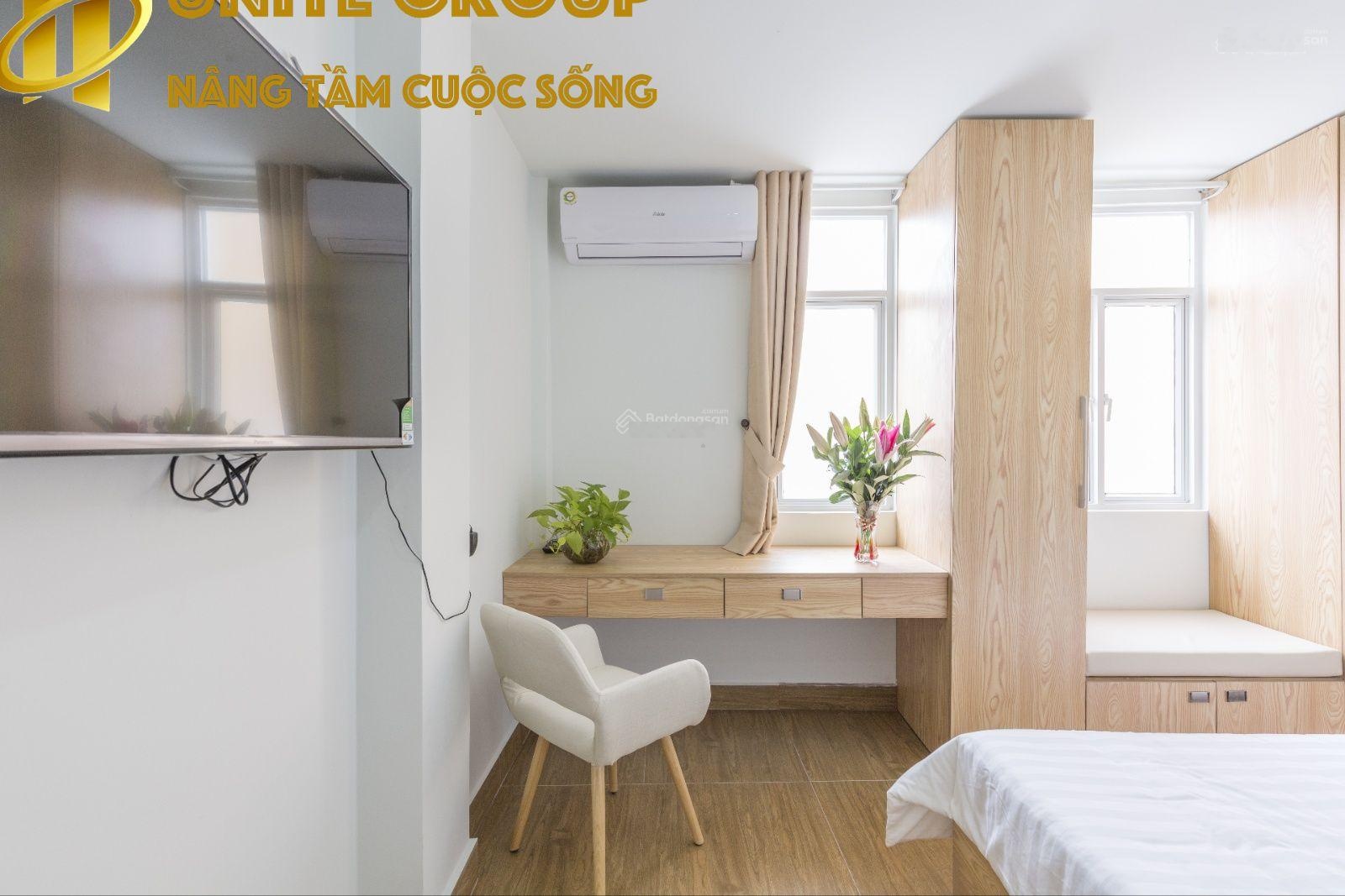 Cho thuê phòng tại Nguyễn Trung Ngạn Q1, thang máy, dọn phòng, có nội thất, gần khu phố Nhật