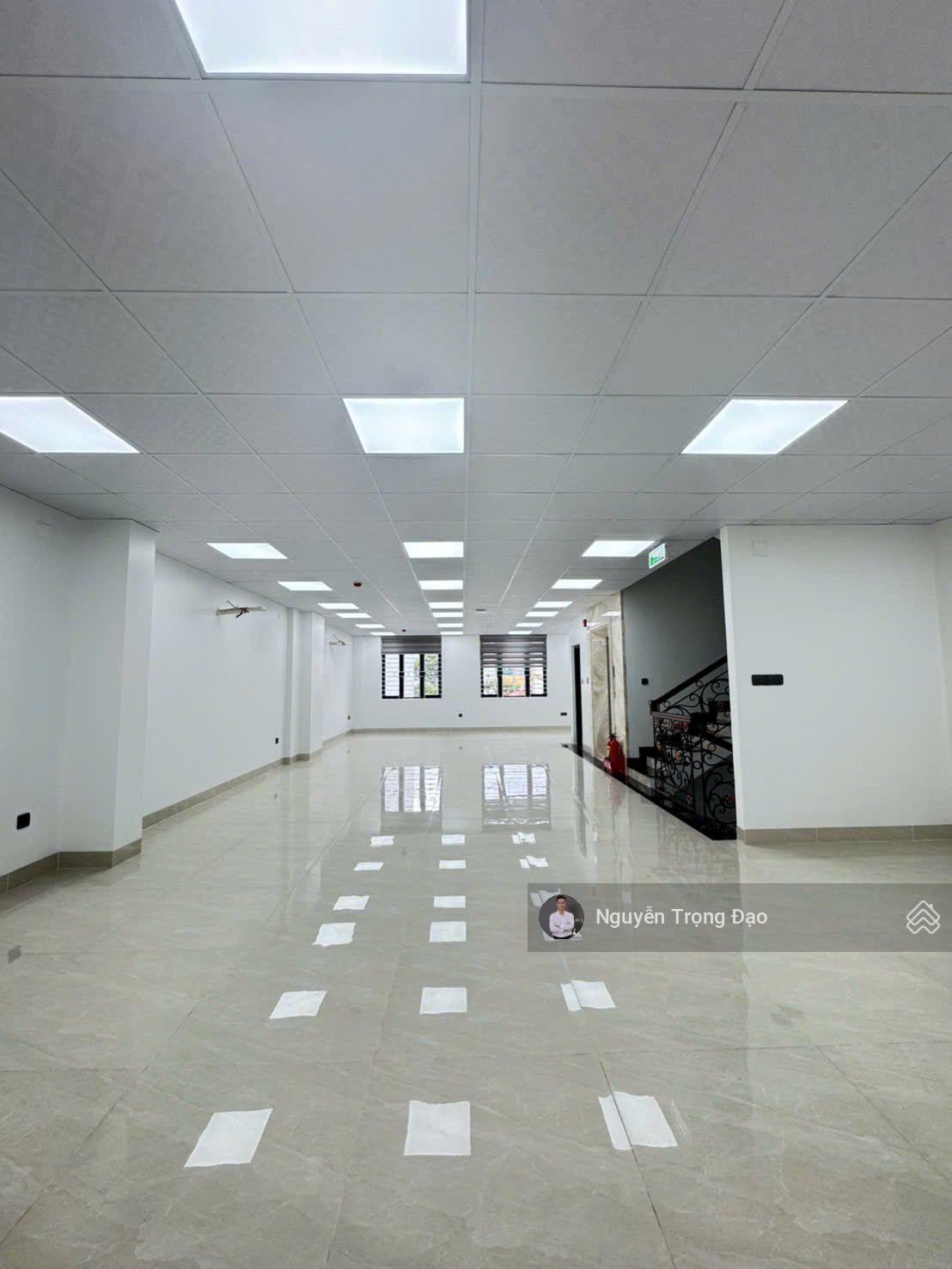 Cho thuê văn phòng Thạnh Mỹ Lợi, Tp Thủ Đức, 8*20m(Hầm+Trệt+ Lửng+Lầu 1), Thang máy, PCCC đầy đủ.