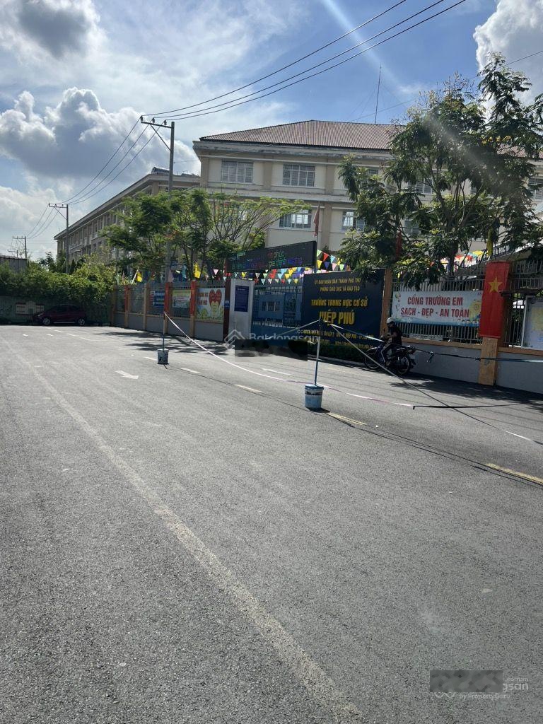 Bán nhà mặt tiền Tân Lập 2, gần ga Metro Vincom Lê Văn Việt 90m2, sổ hồng riêng nhỉnh 6 tỷ