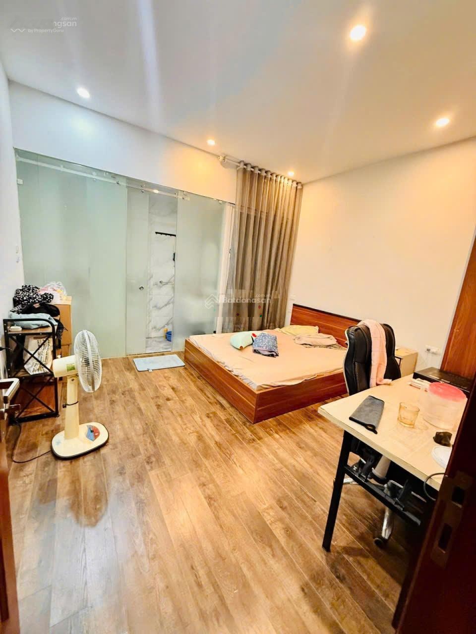 Bán nhà phân lô Lạc Trung, Hai Bà Trưng 2 ô tô dừng đỗ, vỉa hè rộng, DT 75m2 x 4T, nhỉnh 25 tỷ