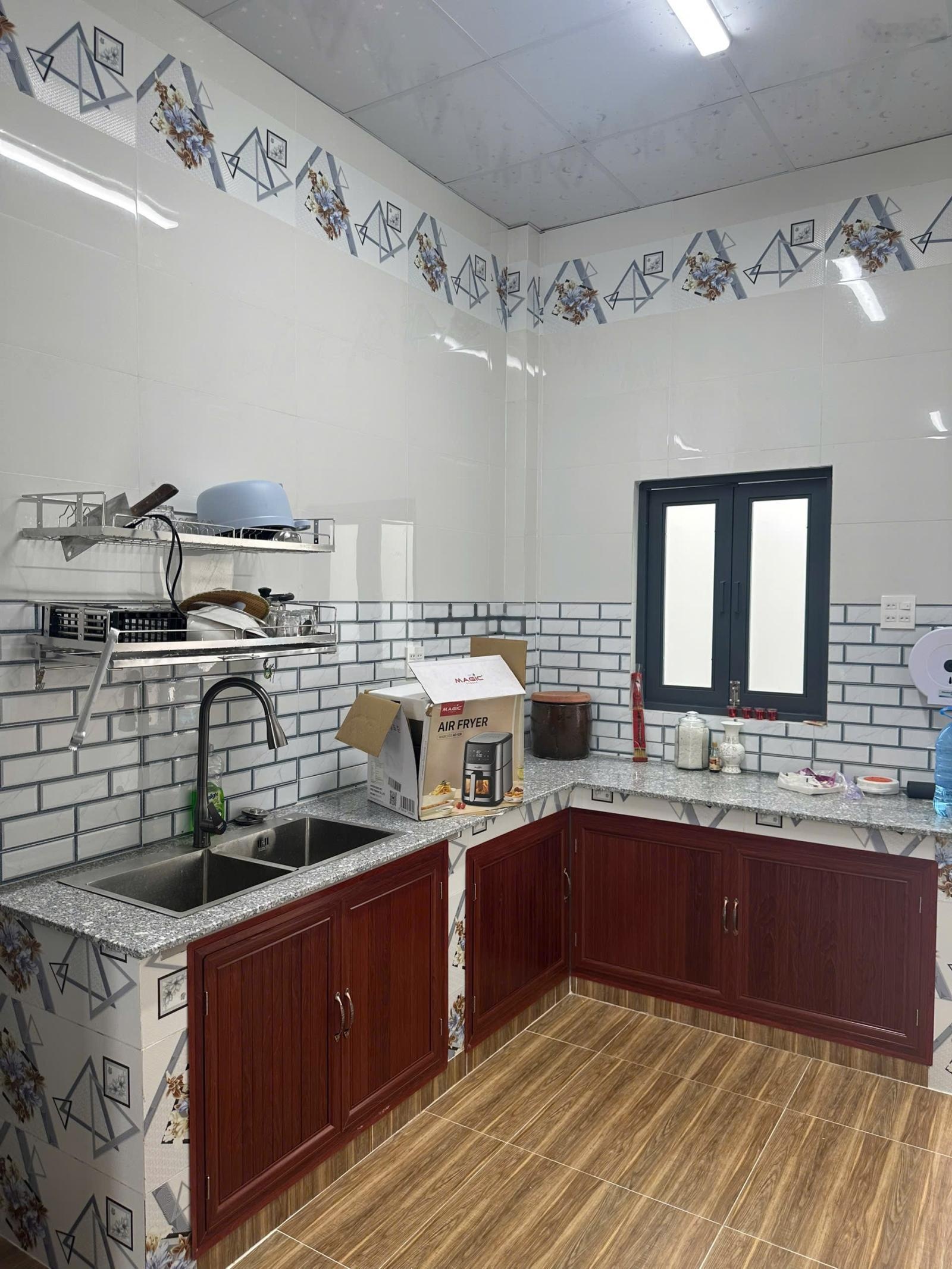 Cho thuê nhà mặt tiền hẻm liên tổ 3-4 an khánh - 10 triệu