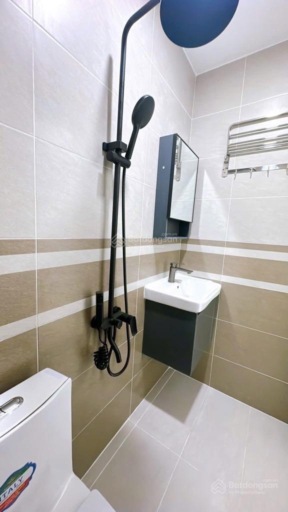 Nhà hẻm bến vân đồn - 2 tầng - 25,5m2 - gần hoàng diệu, khánh hội - giá chỉ nhỉnh 3 tỷ