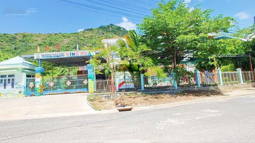 Giá tốt sỡ hữu lô đất xây nhà hoặc xây tòa căn hộ vừa ở vừa cho thuê cách biển Nha Trang chỉ 700m