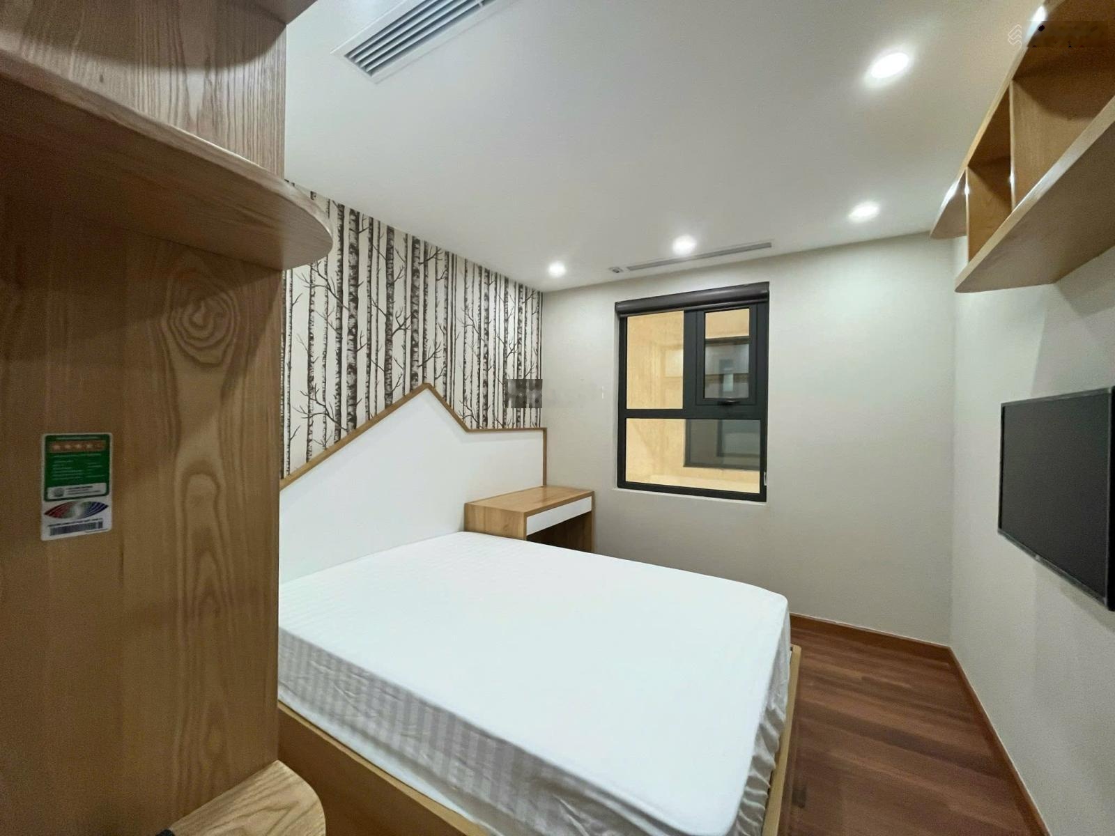 Cho thuê căn hộ cao cấp 3 phòng ngủ view Hồ Tây tại D'.Le Roi Soleil -59 Xuân Diệu .LH 0363728953