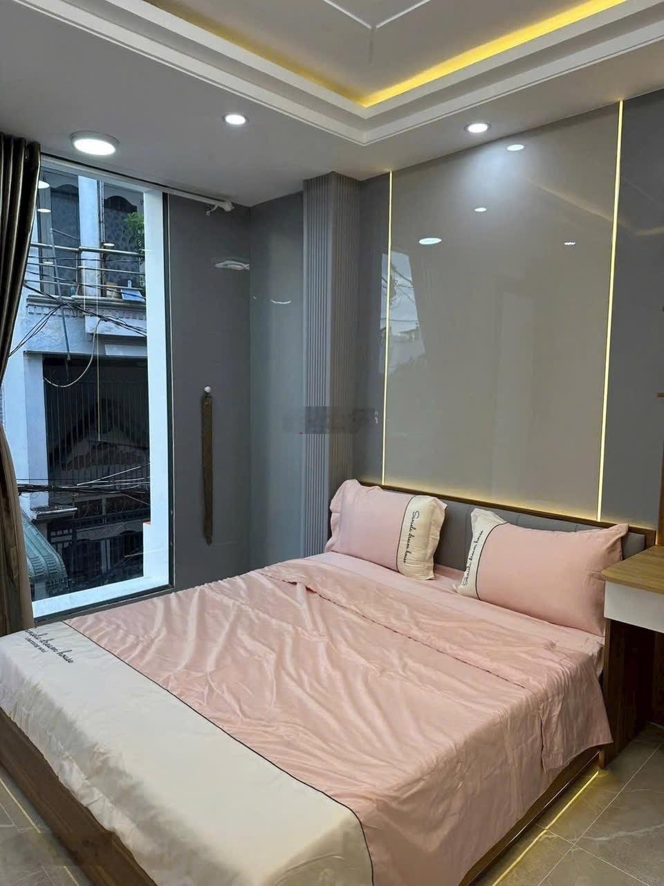 Chỉ hơn 4 tỷ - Đường Nguyễn Duy Cung P12 Gò Vấp - DT: 3,5x10m nhà đúc 1 tấm gồm 2 phòng ngủ 2 WC