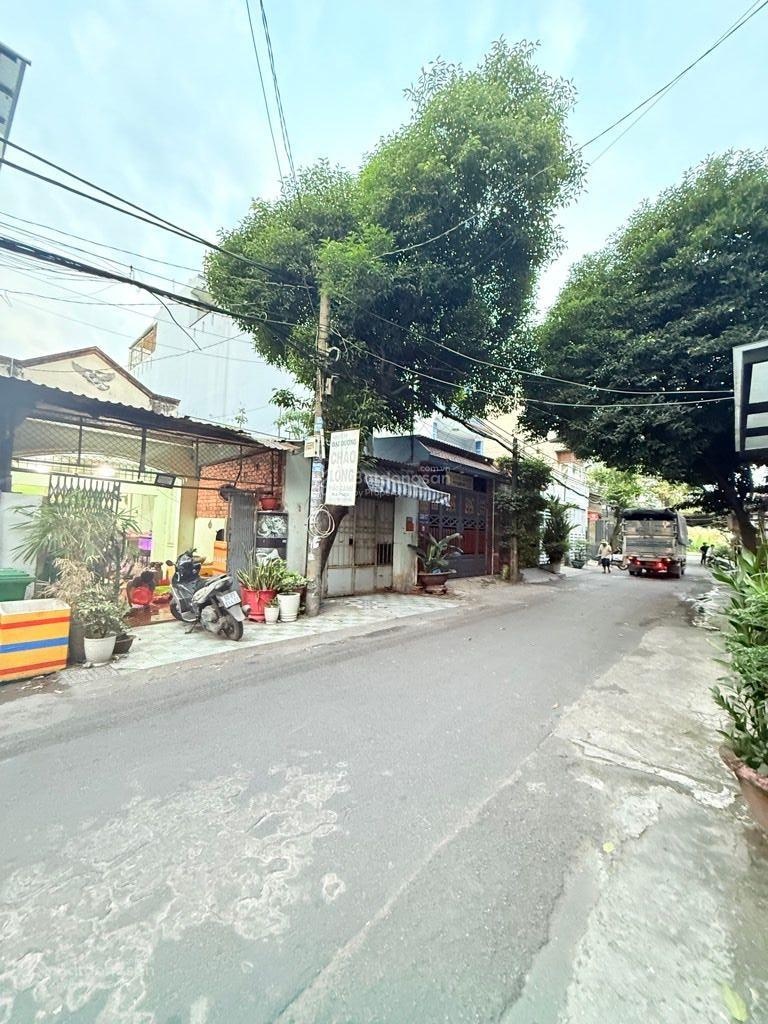 Nhà đẹp Phạm Văn Bạch. Hẻm 8M. 3 tầng. Dòng tiền 35tr/tháng