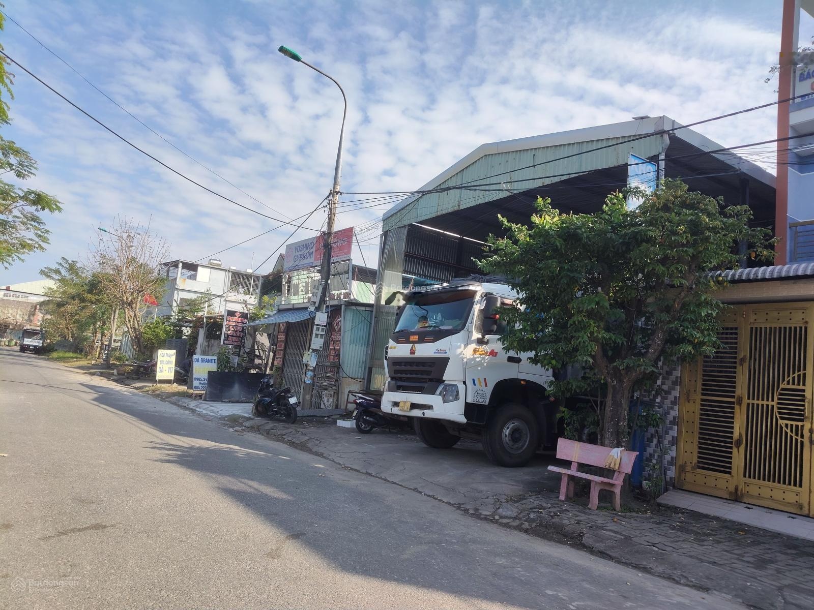 Bán đất khu phố chợ Vĩnh Điện, DT 125m2; giá 2.x tỷ, đường 7.5 m, gần chợ, hạ tầng hoàn chỉnh