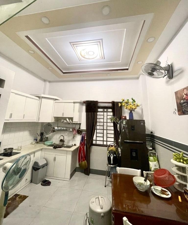 HIẾM, giáp Q1 đường Nguyễn Hữu Cảnh, P22 (4 x 12) hẻm 3.5m giá chỉ hơn 6tỷ