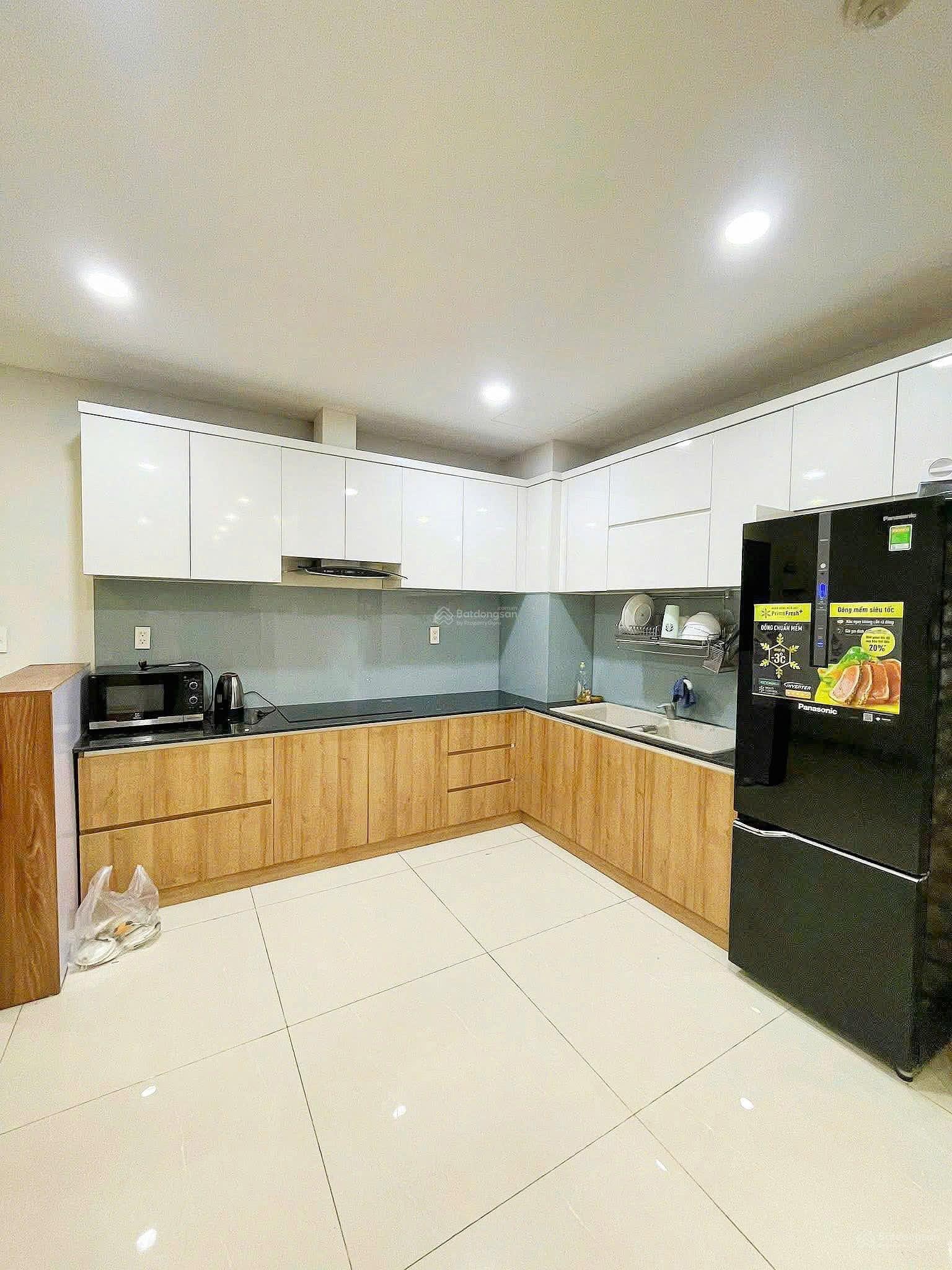 Căn 3PN.2WC - 19tr/tháng - Chính chủ cho thuê Golden Mansion - Đầy đủ tiện ích